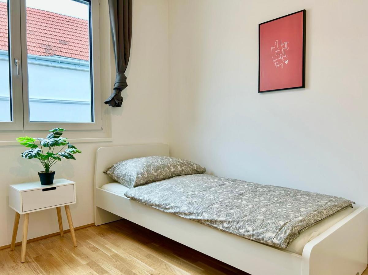 80 M2 - Terrace - Free Parking Leilighet Wien Eksteriør bilde